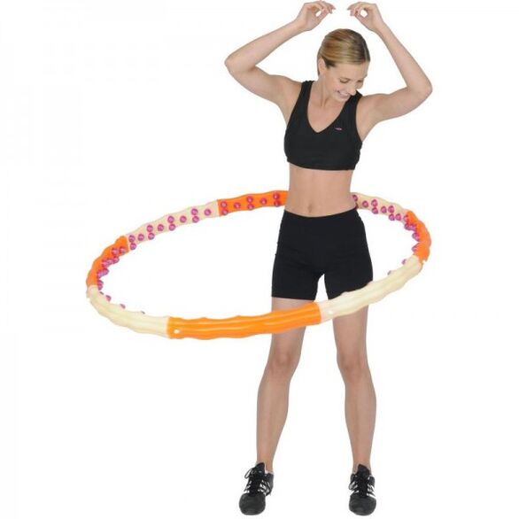 The girl twists the ring